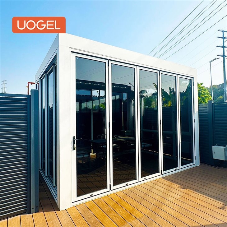 25.12.8-pergola with movable louvers-3