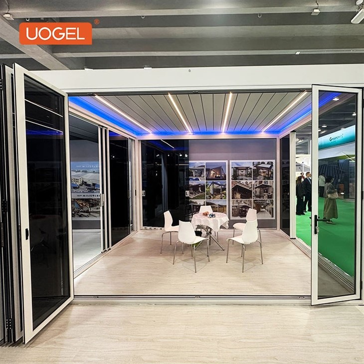 25.12.8-pergola with movable louvers-2